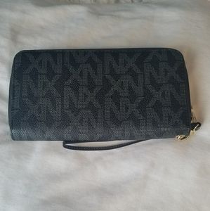 Black NX Jet Travel Wallet